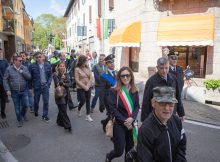 e8c9b32e-5dac-44ad-b262-506c31a5e20c